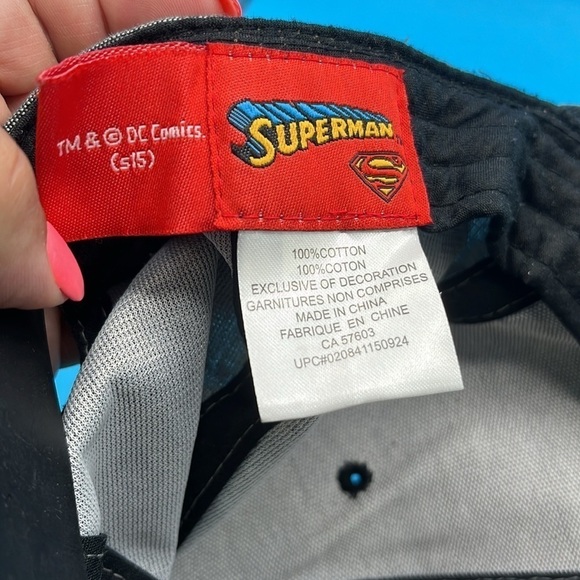 Superman DC Comics snap back hat, grey camouflage colours. - Picture 2 of 4